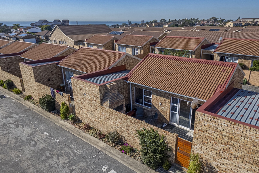 1 Bedroom Property for Sale in South End Eastern Cape